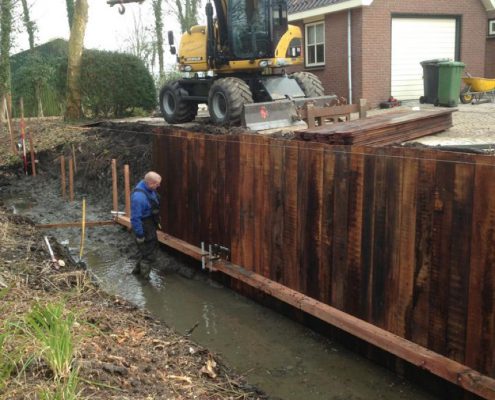 beschoeiing-muntjewerfgraafmachines-bedrijven